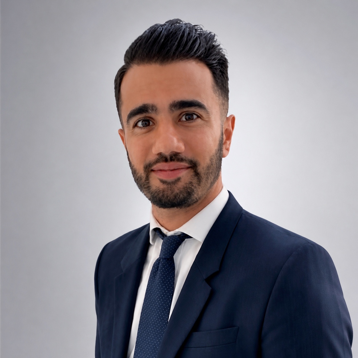 Hannan Mohammad — Founder & Managing Partner, Ezelman